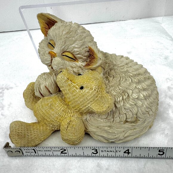 Sleeping Kitty Cat Hugging Teddy Bear 5.5" Beige Resin Figurine - Picture 10 of 12